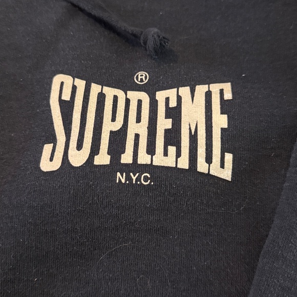 Supreme Kids Black and Orange Hoodie - Picture 4 of 6